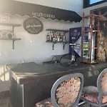 Art & Interiors Ξενοδοχείο Αλικαρνασσός
