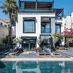 Art & Interiors 2* Αλικαρνασσός