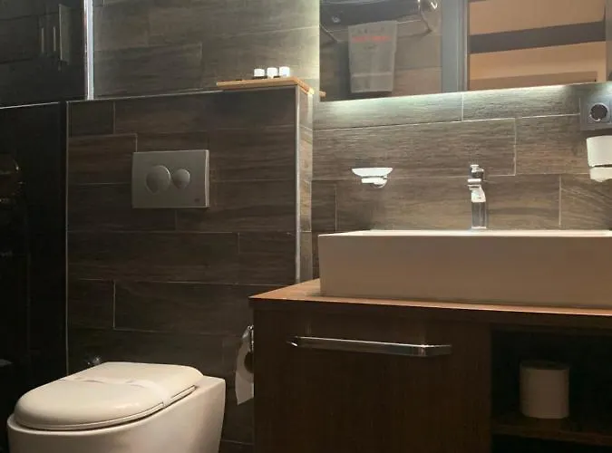 Art & Interiors Αλικαρνασσός