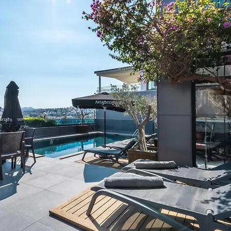 Art & Interiors Hotel