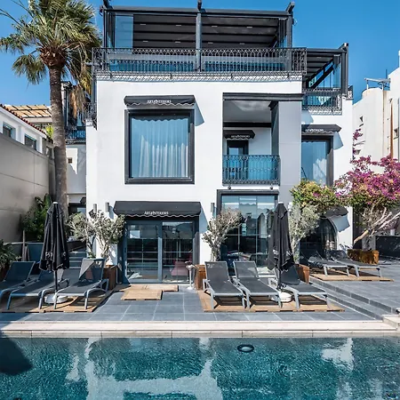 Hotel Art & Interiors