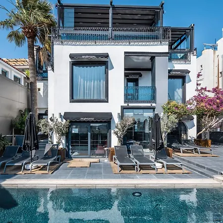 Art & Interiors 2* 博德鲁姆